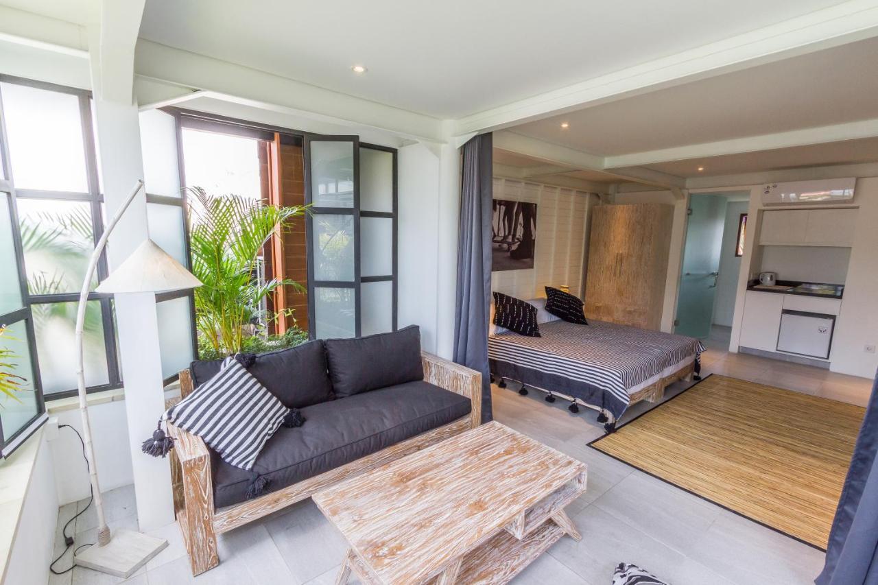 Batu Bolong Studio Kayu Canggu Exterior foto