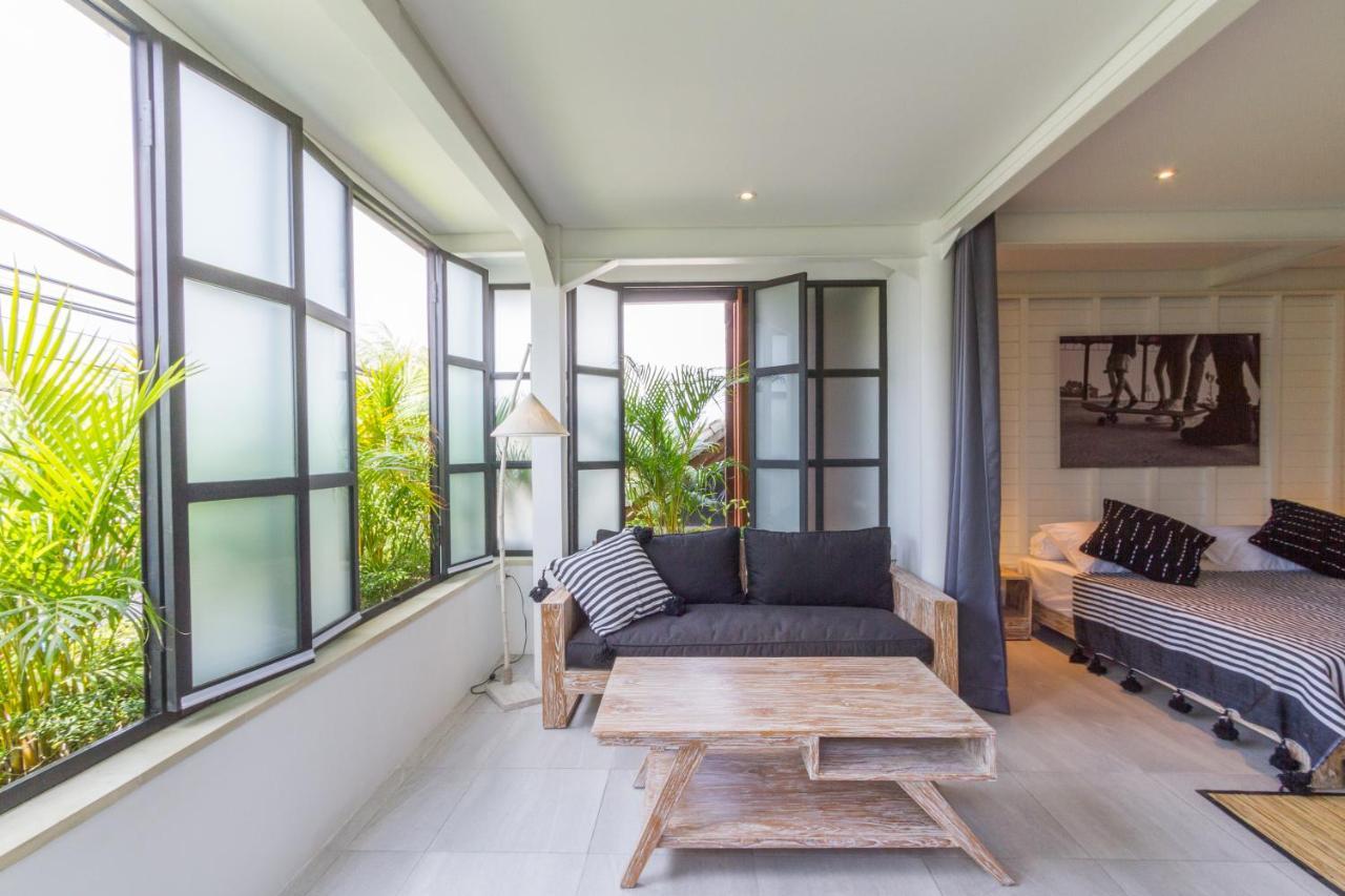 Batu Bolong Studio Kayu Canggu Exterior foto