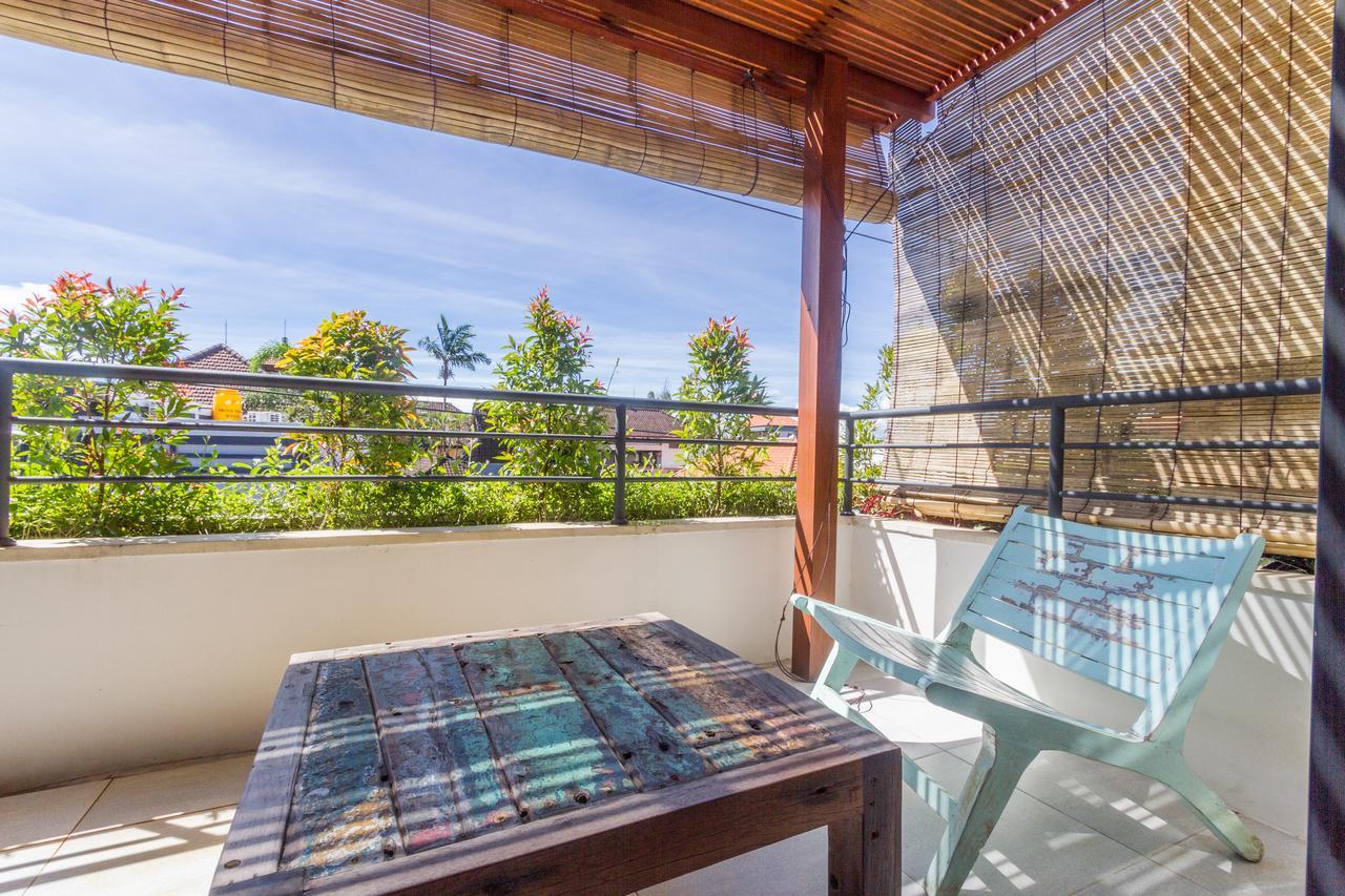 Batu Bolong Studio Kayu Canggu Exterior foto