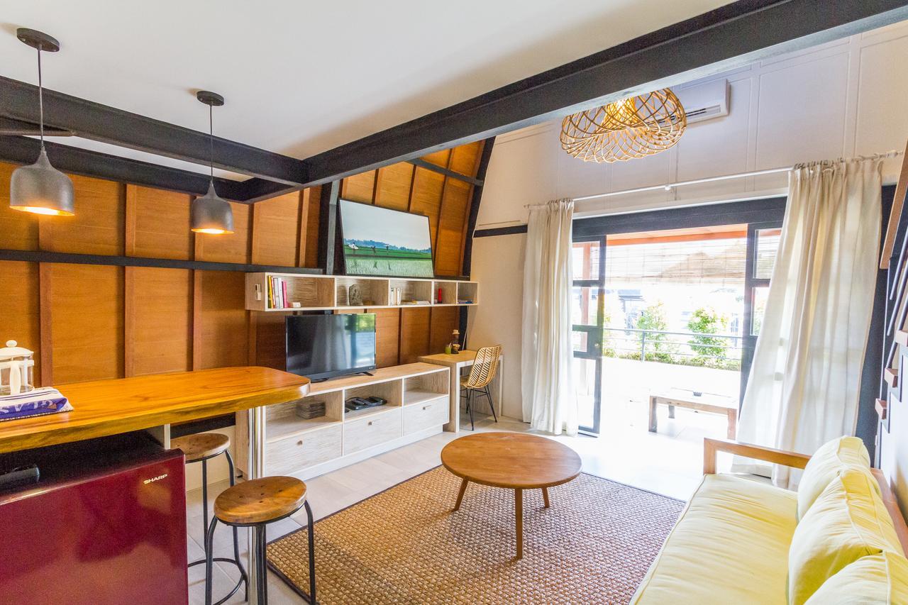 Batu Bolong Studio Kayu Canggu Exterior foto